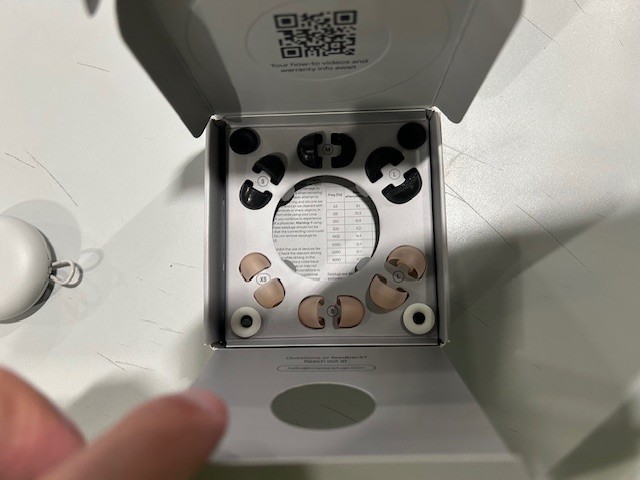 LOOP EARPLUGS LOOP ENGAGE PLUS ROSE EARBUDS - ROSE