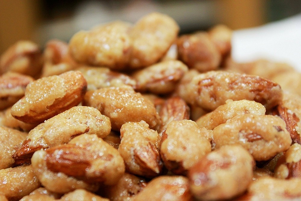 Cinnamon Flavored Toffee Covered Almonds by It's Delish, 3 lbs Bulk