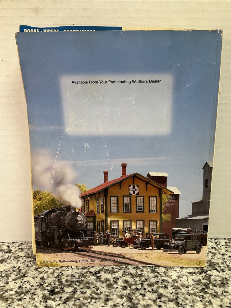 Walthers 1997 Ho Scale Model Railroad Catalog & Reference, 896 Page