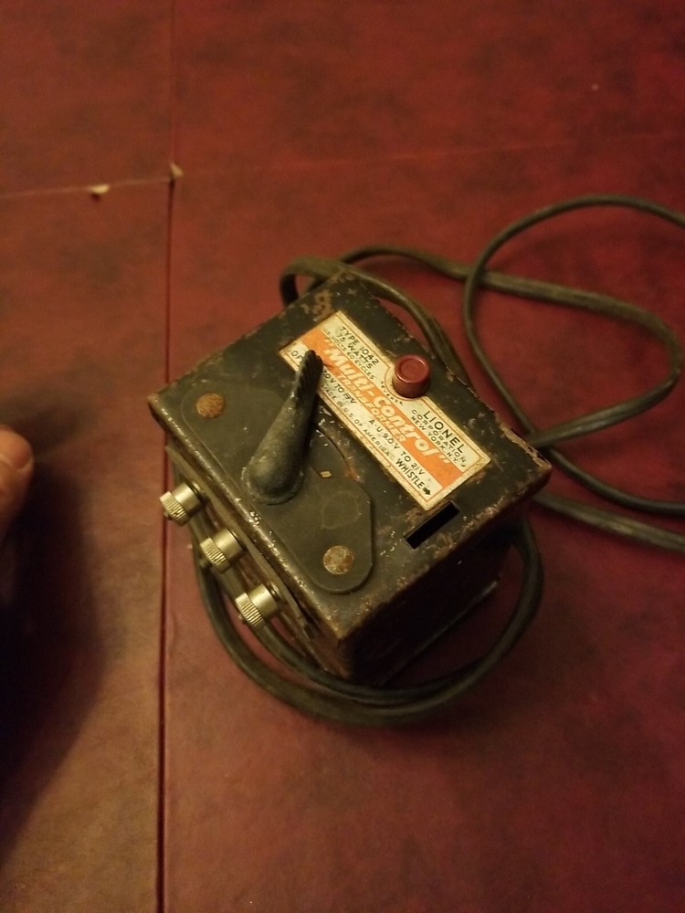 Lionel Type 1042 Multi Control Transformer 75 Watts. Untested