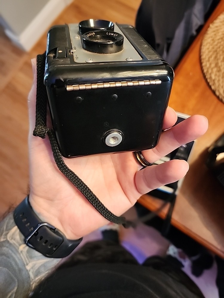 Kodak Instant Camera & ITT MagicFlash With Case