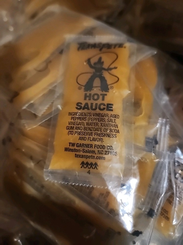 Hot Sauce Packets -TEXAS PETE- 7g - 50 Pack
