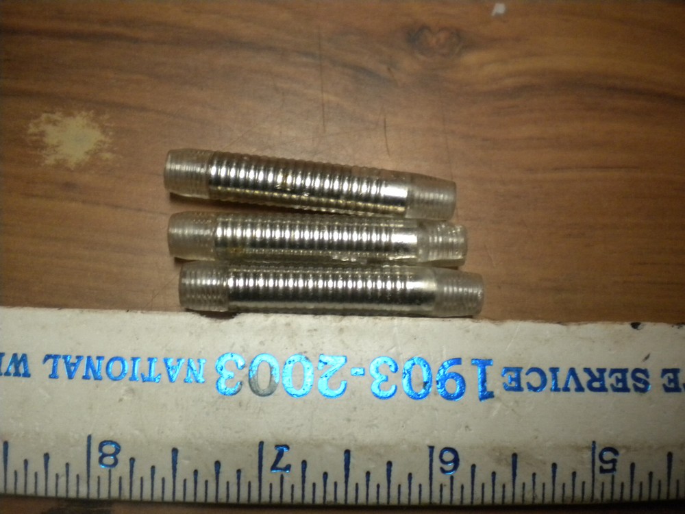 Three Unknown Plastic Dart bodies with silver plastic tails, see pictures,