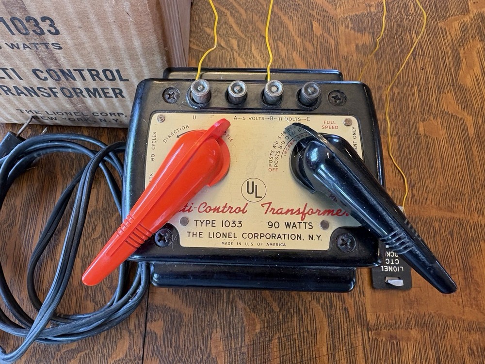 Lionel 1033 Multi Control Transformer 90 Watt With Original Box