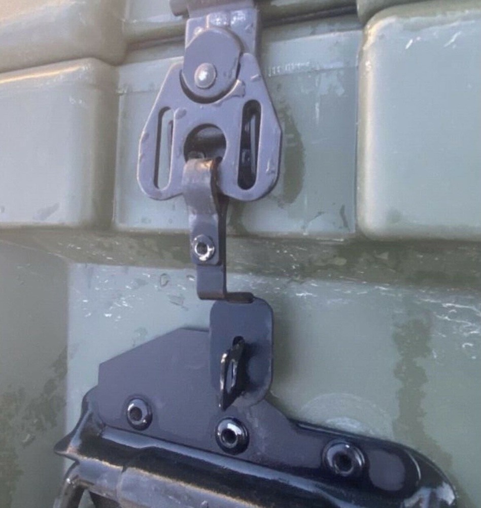 Hardigg Split Lid Shipping Case Pallet Ready