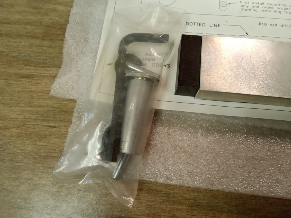SDC 1581 D.E 12/24VDC Finish 628 .44/.22A Exit Check