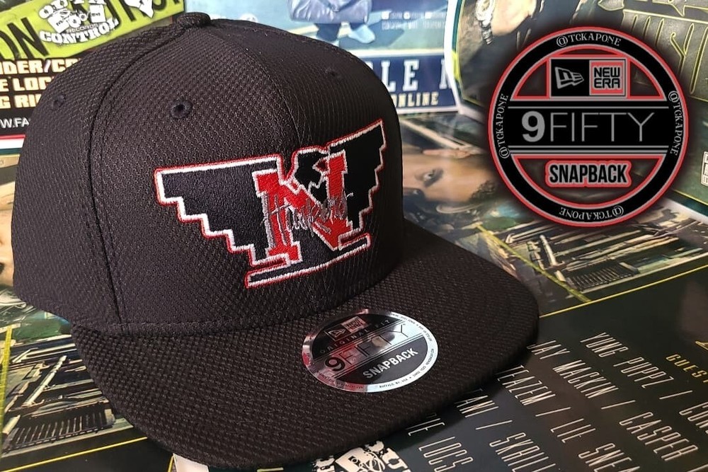 Huelga Bird Huskers Hat