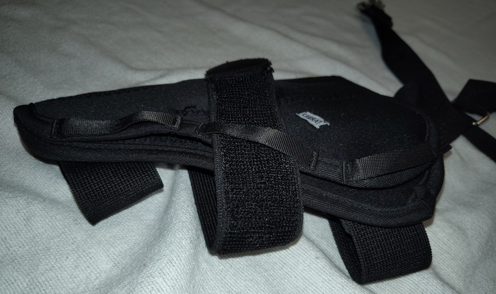 Labra Dog Knee Brace Size Medium, Rear Right Side, Black Adjustable