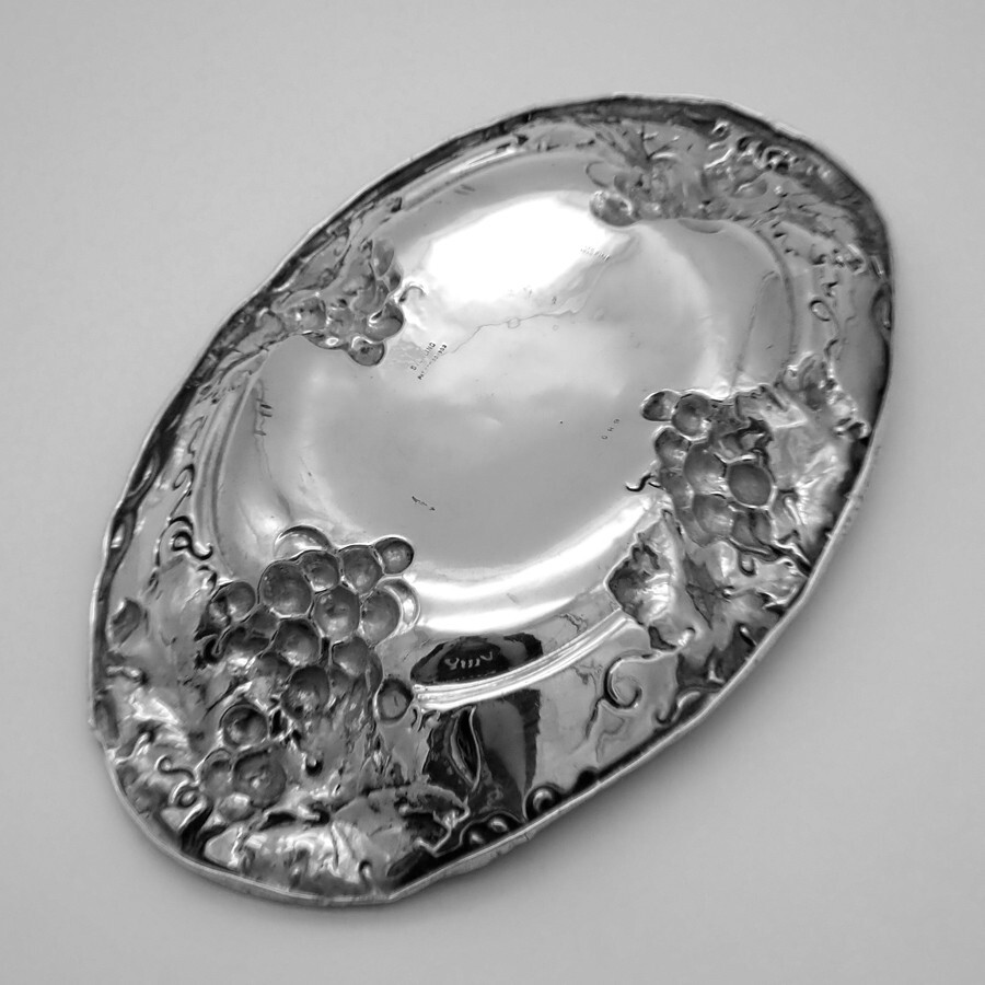 Oval Serving Bowl Grape Designs Mauser Sterling 1903 Mono PMD