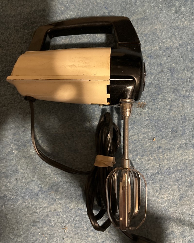 Vintage Working Universal Mix A Beater  (EA6230)