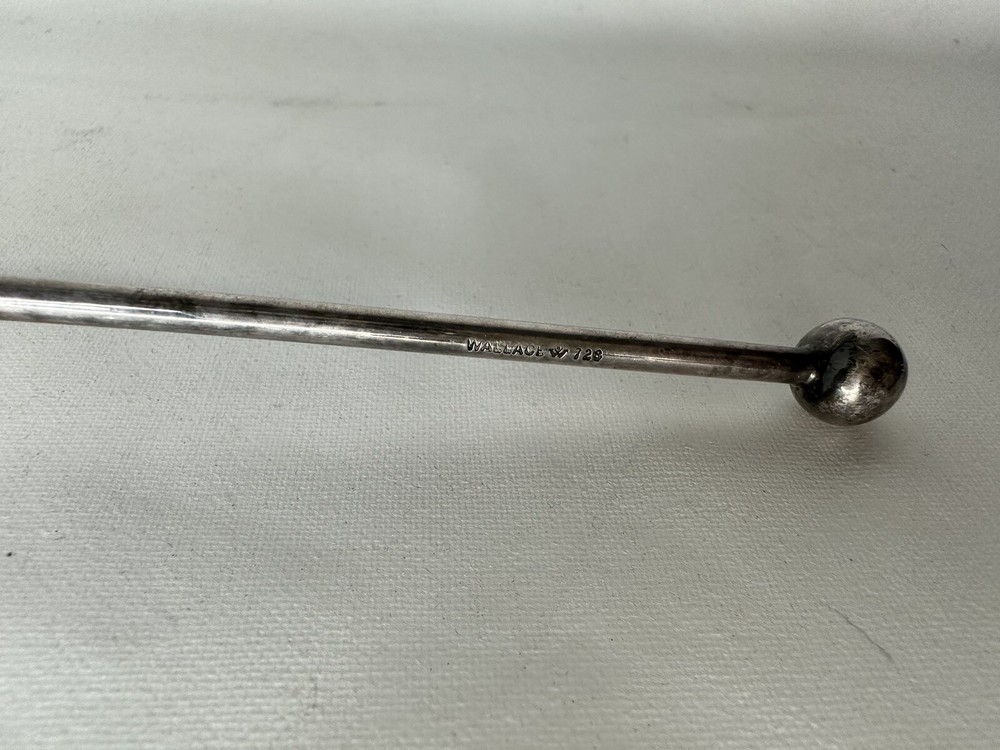 VTG Wallace Silversmiths candle snuffer Wallace 728