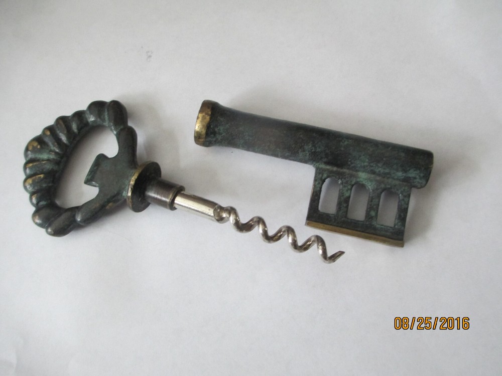 SKELETON KEY CORKSCREW BOTTLE OPENER GERMANY