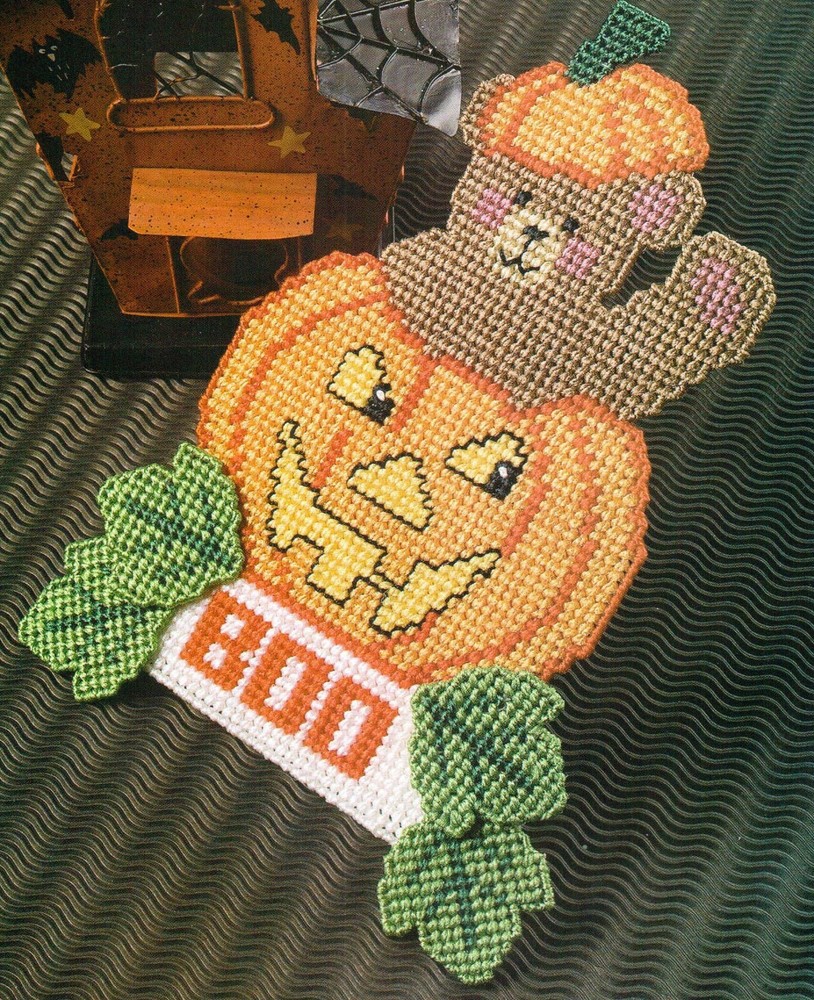 HALLOWEEN BEAR & PUMPKIN PLASTIC CANVAS PATTERN INSTRUCTIONS