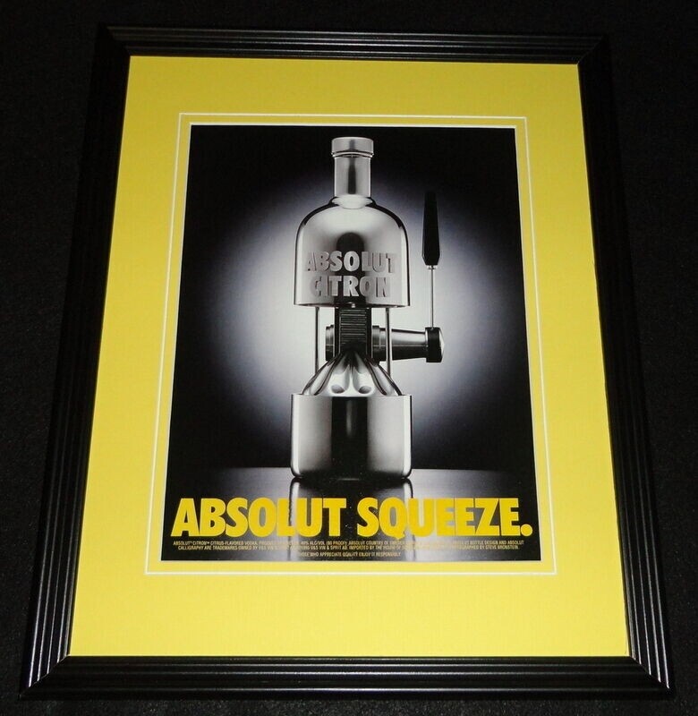 1995 Absolut Citron Squeeze Framed 11x14 ORIGINAL Advertisement B
