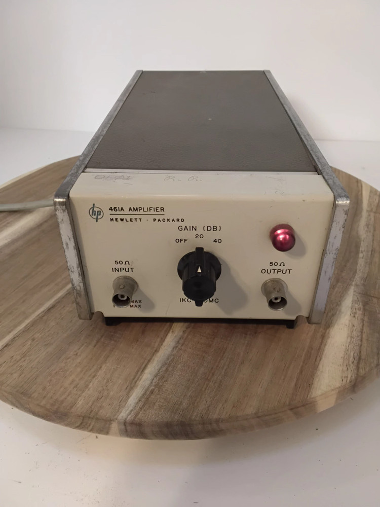 HP  461A Amplifier untested plugged it in it lights up