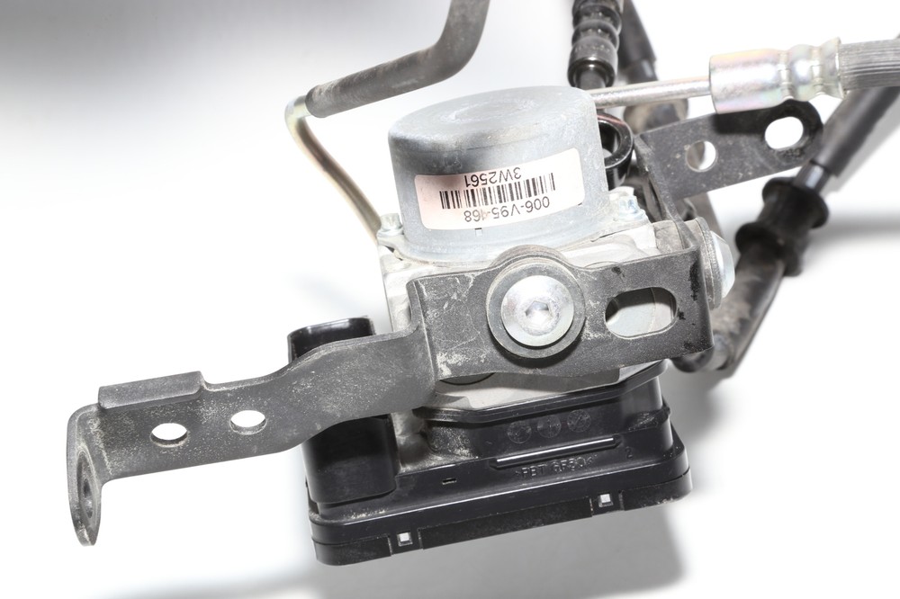 18-21 Kawasaki Ninja 400 Abs Pump Unit Module OEM