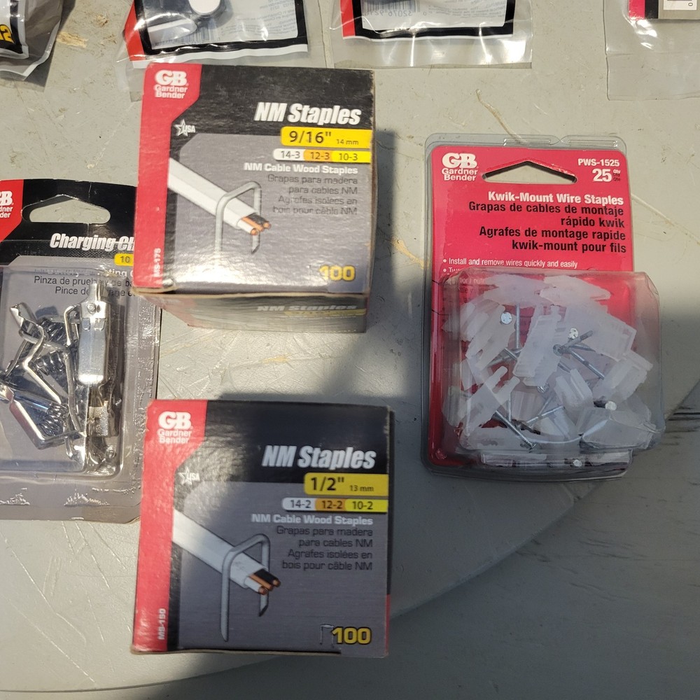 Variety Value Pack (18) Gardner Bender Cable Clamps, Cable Clips and Staples