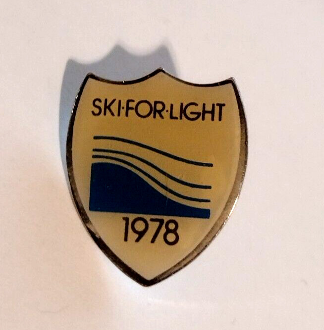 SKI-FOR-LIGHT 1978 Lapel Tack Pin