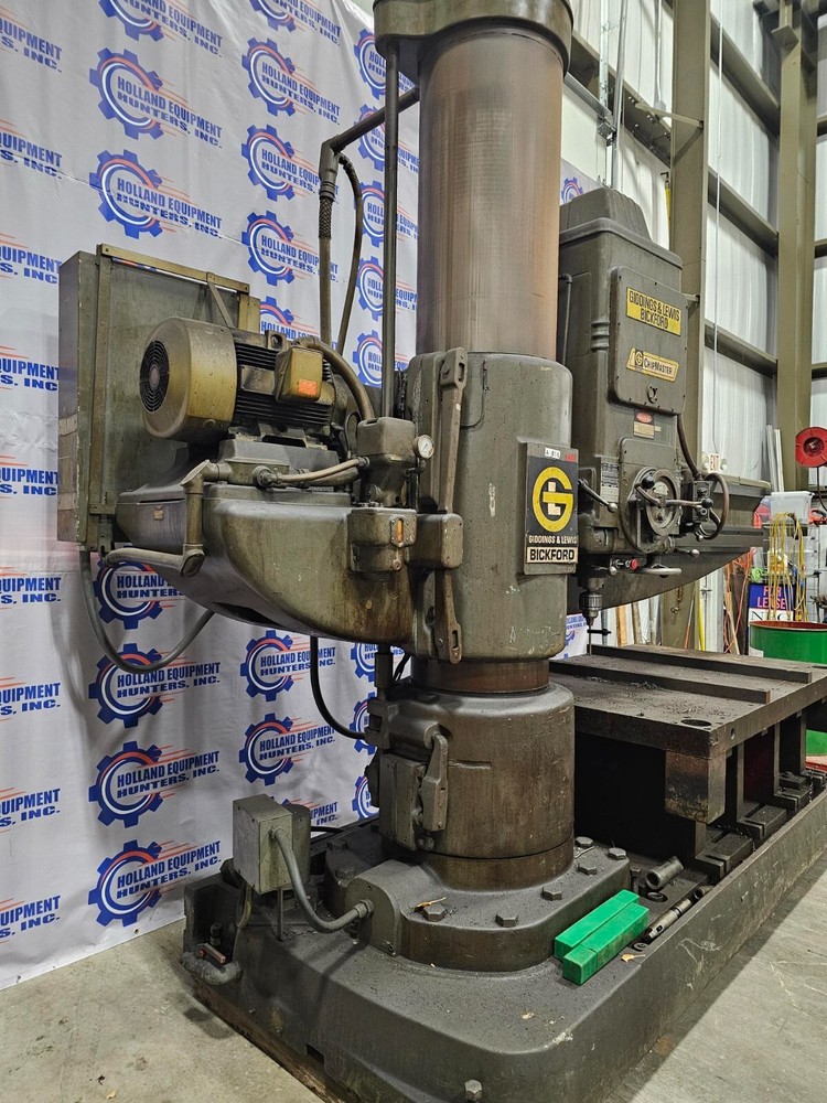 1981 Giddings & Lewis Chipmaster 956 Radial Arm Drill
