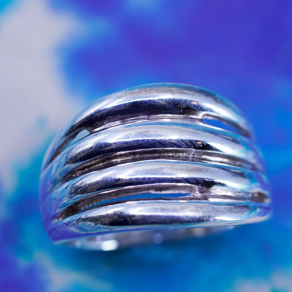 Size 7, vintage Sterling silver ribbed ring, 925 statement wavy band