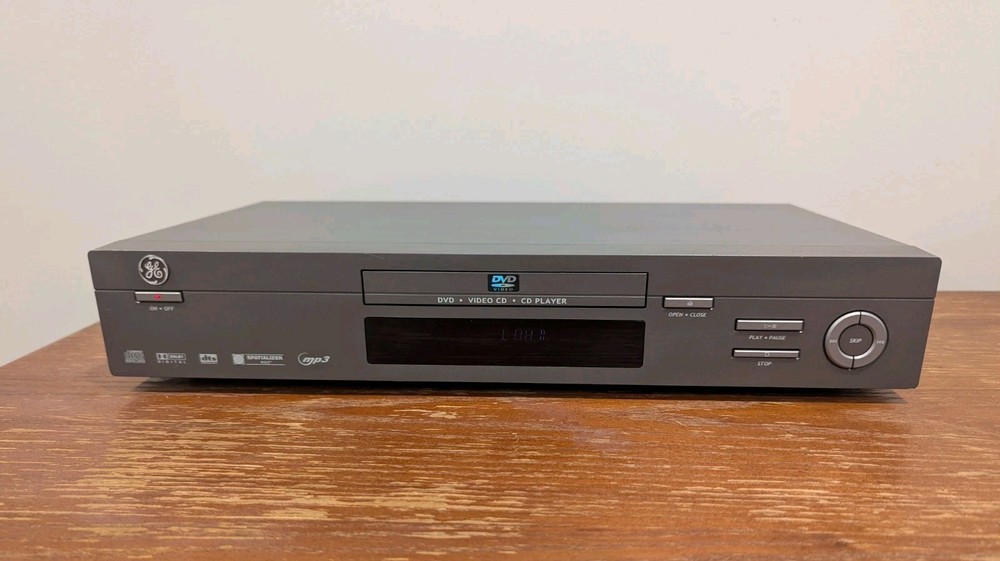 General Electric CD / DVD Player GE 1401P  | Tested & Working!