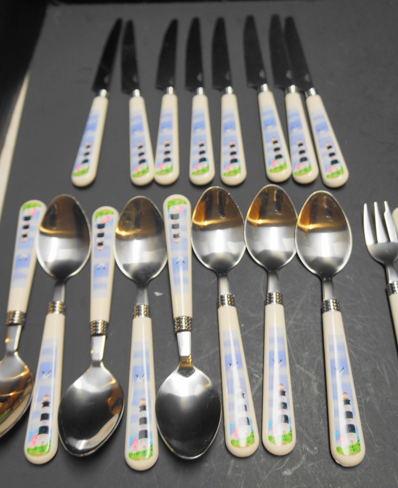 Thomson Lighthouse Pattern Flatware 39 Pieces