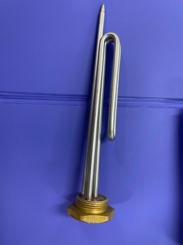 SUNRAY SOLAR HOT WATER ELEMENT 1 1/4" BSP 3600 WATT