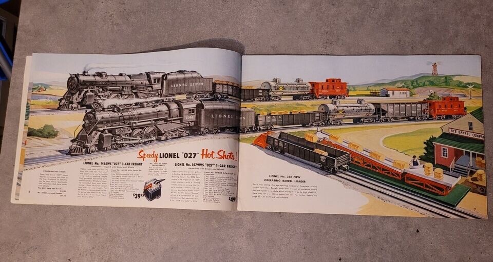 Lionel 1952 Catalog Excellent Condition Rare