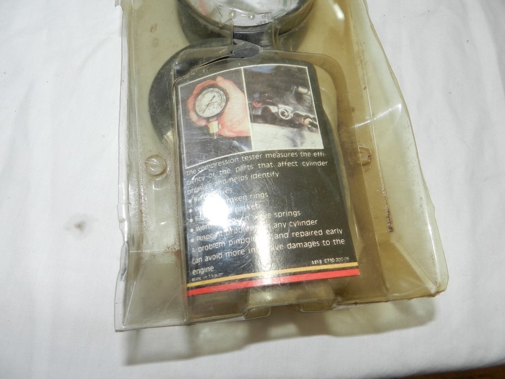 EQUUS 3212 COMPRESSION TESTER WITH HOSE