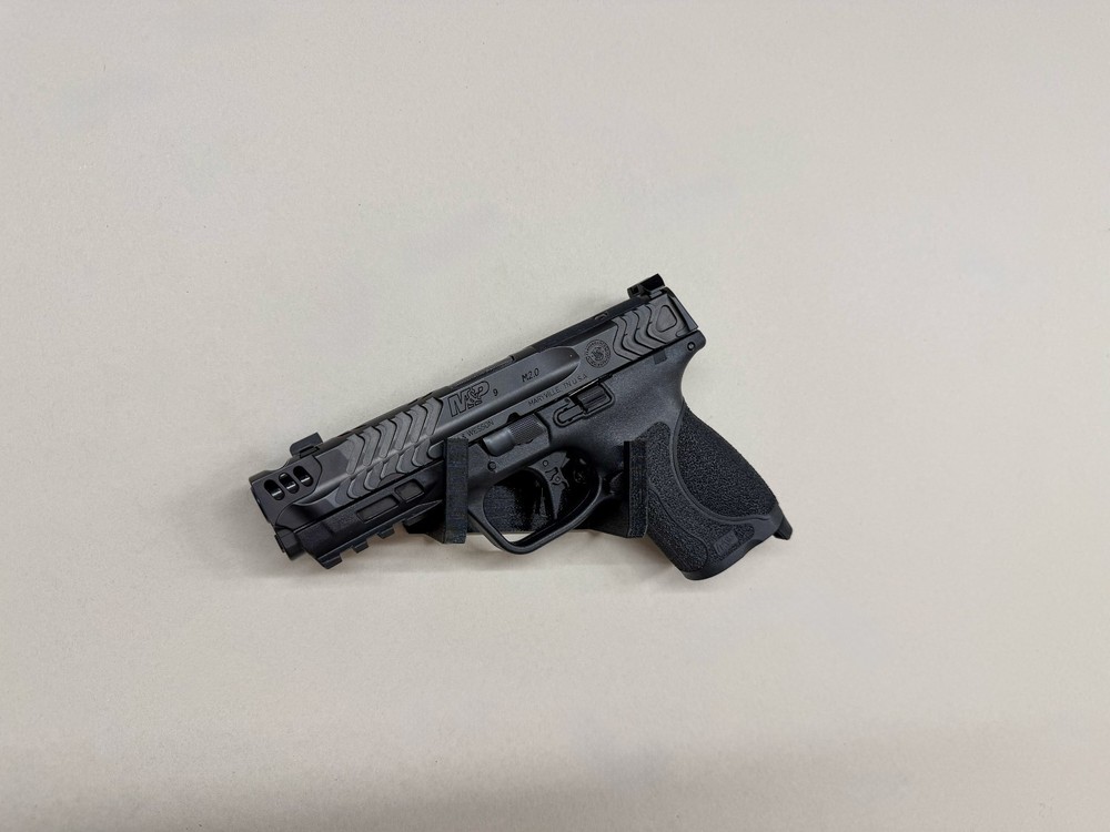 Pistol Wall Mount Display Handgun Display Wall Mount