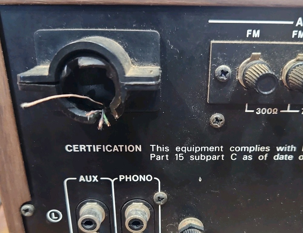 Akai AA-R20 Stereo Receiver - Serviced