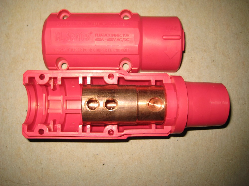 Advanced Devices CL Series CL2F Inline female locking plug connector Red