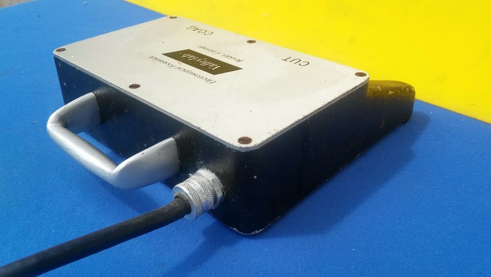 VALLEYLAB ELECTROSURGICAL MONOPOLAR 4 PINS DUAL PEDAL FOOT SWITCH