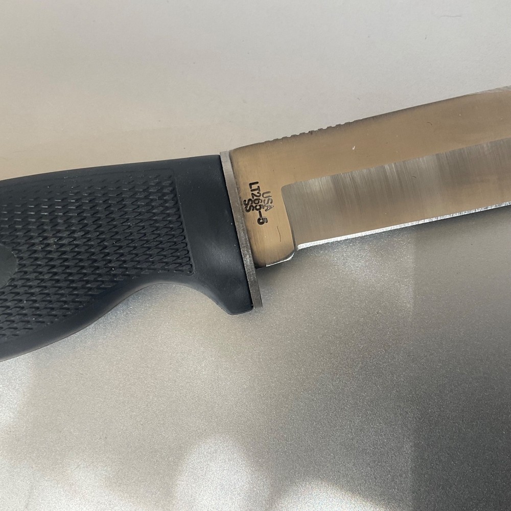 Case Knife Fixed Blade Lightweight Hunter with Sheath 00592
