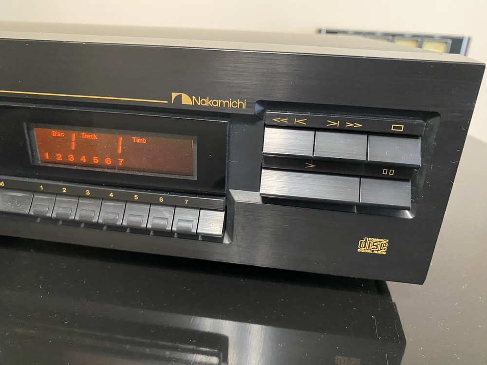 Nakamichi MB-4s 7 disc CD player