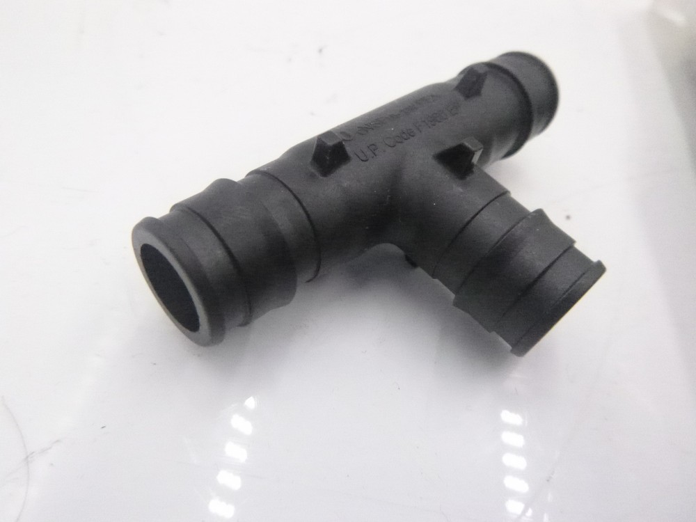25 Pack Uponor 1/2" ProPex EP Tee Q4755050