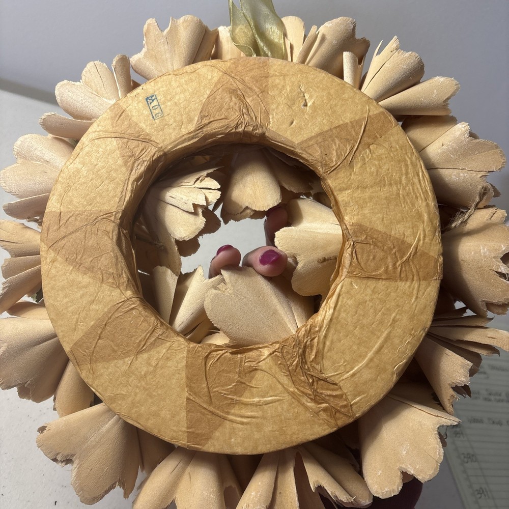 Wood Chip Rose Wreath
