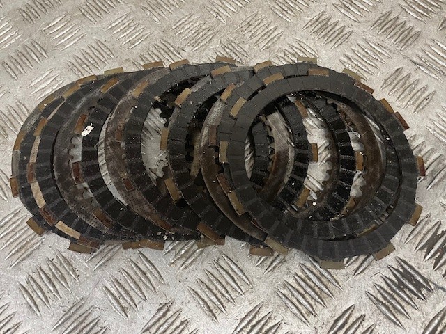 SUZUKI GS500 E clutch plates