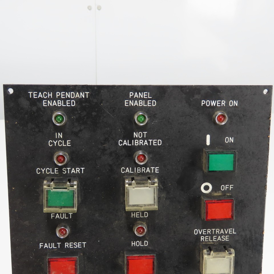 Fanuc A05B-2051-C125 Operator Interface Control Panel W/E-Stop Hour Meter