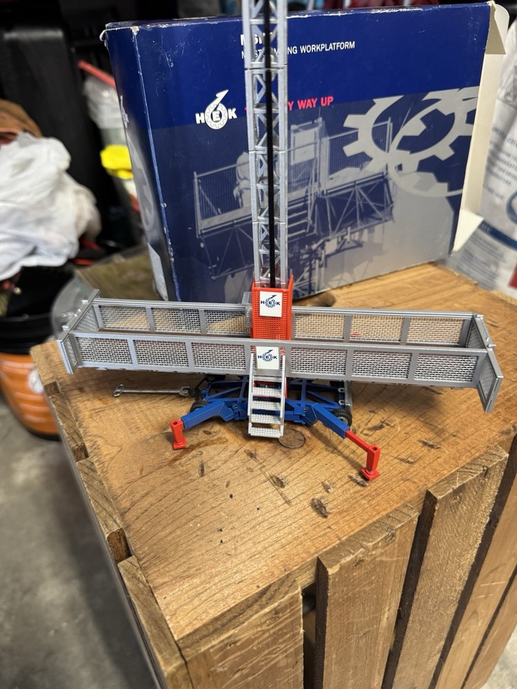 Alimak HEK Scale Model Kit For MSHF