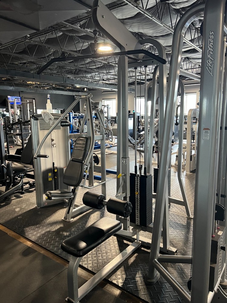 Nautilus Lat Pulldown Heavy Stack