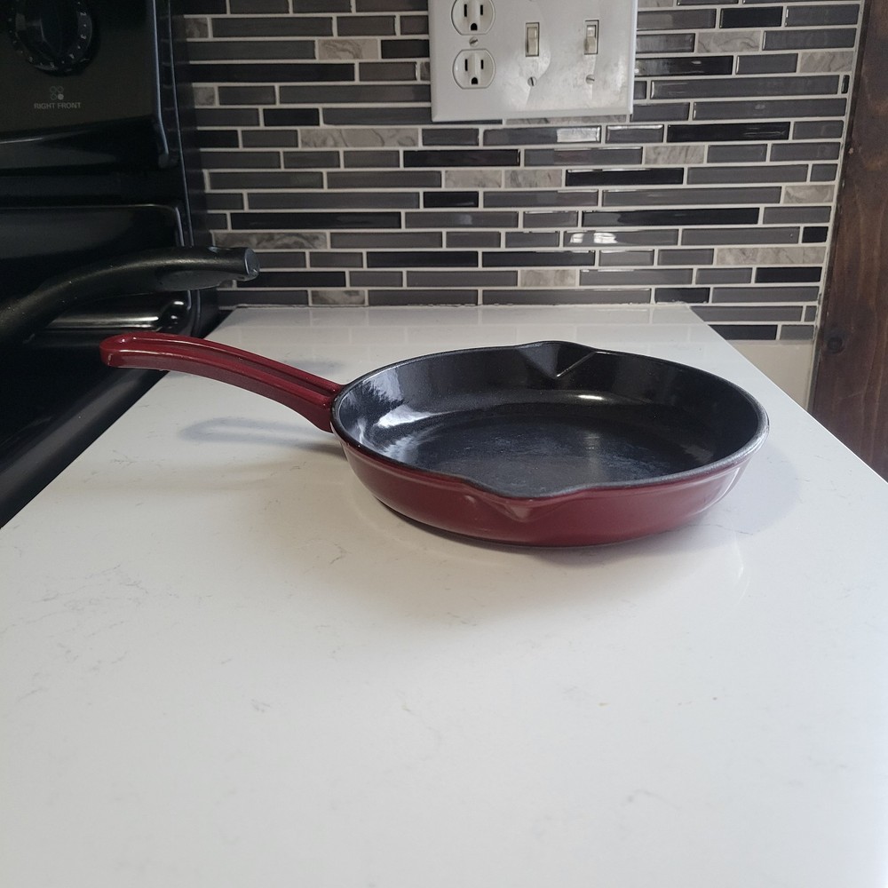 Symon Home Classic Cast Iron Pan