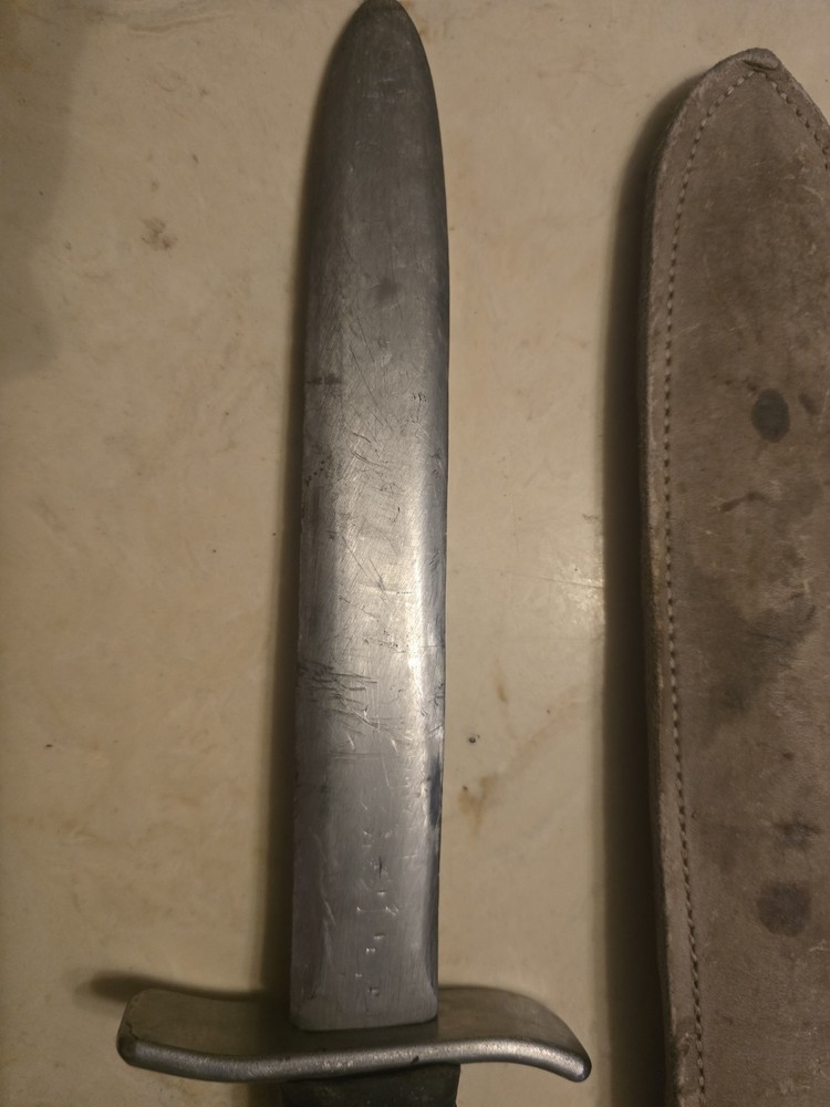 US WWII Stiletto Dagger