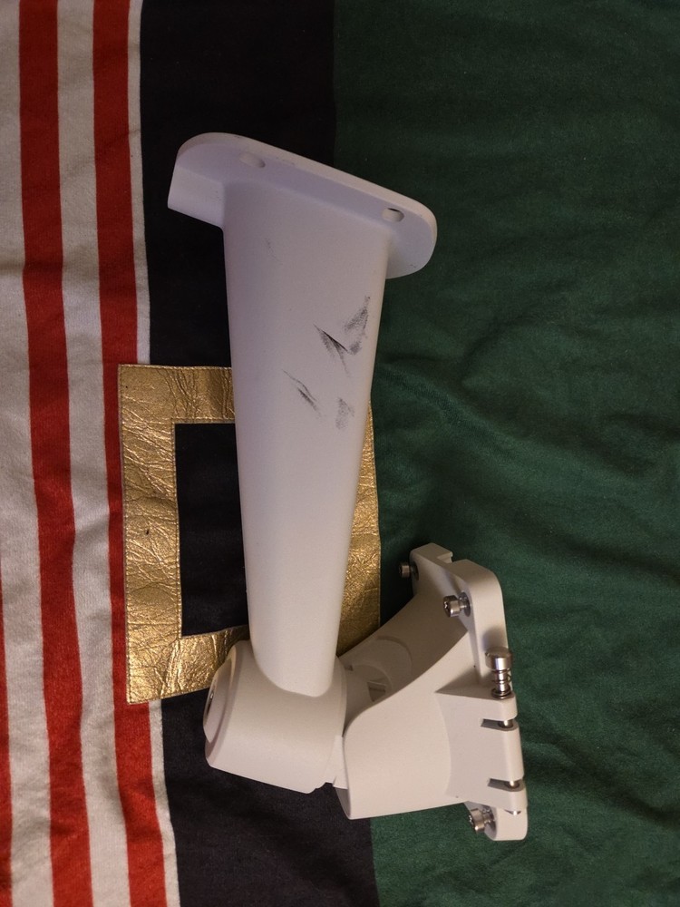 Vivotek - Am-21e - Wall Mount Bracket Quick Lock Install
