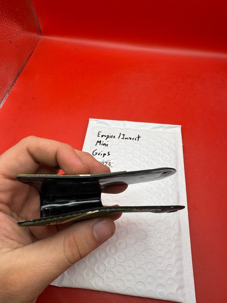 Empire/Invert Mini Grips
