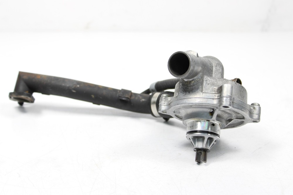 07 Suzuki VZR1800 Boulevard M109 Engine Coolant Pump