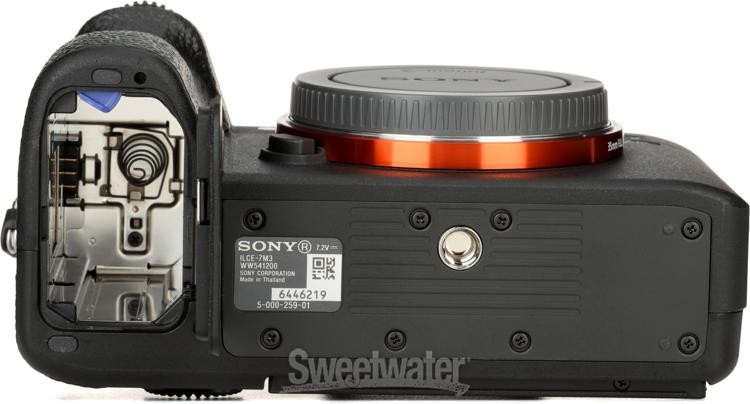Sony Alpha 7 III Full-frame Interchangeable Lens Camera and Lens Kit