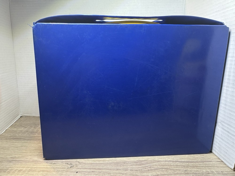 Vintage 48 Car Carry Case