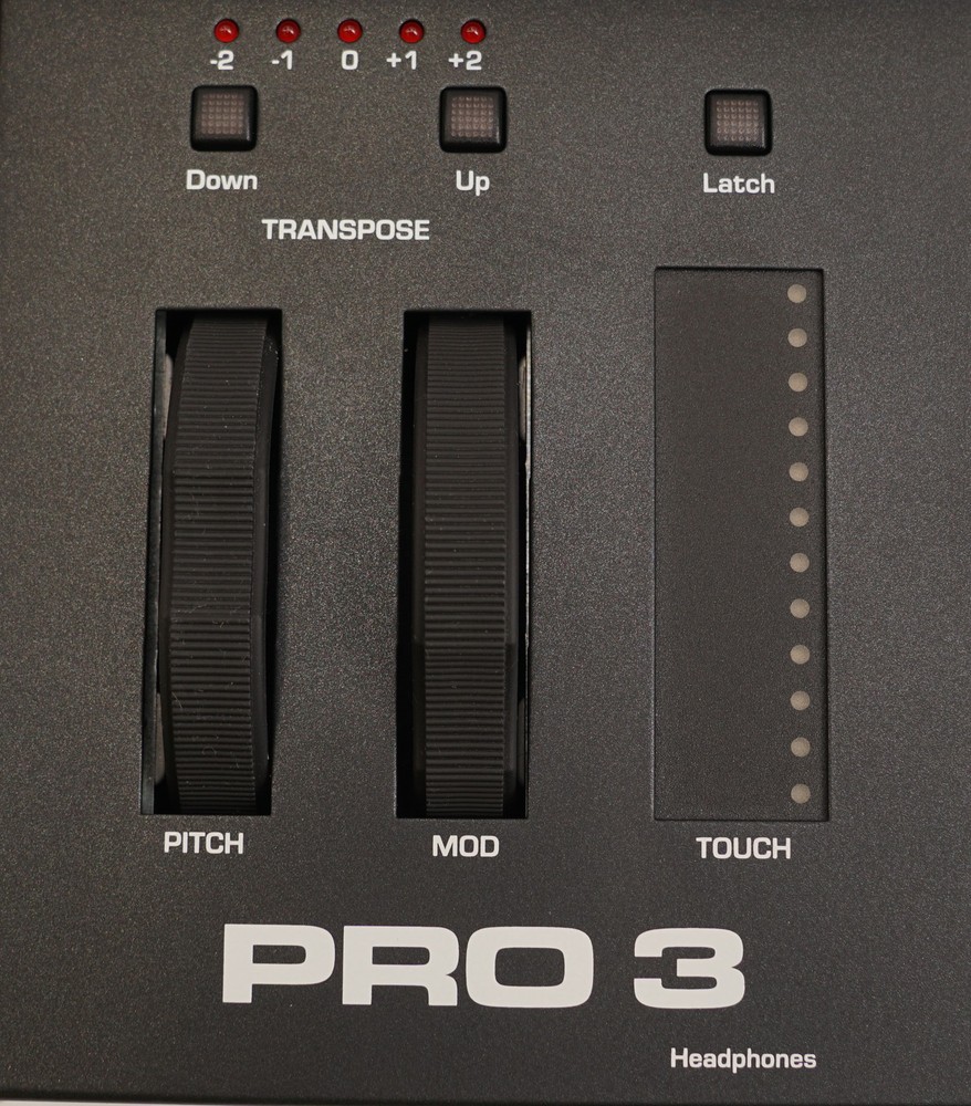 Sequential Pro 3 SE Special Edition Multi-filter Monosynth PRO