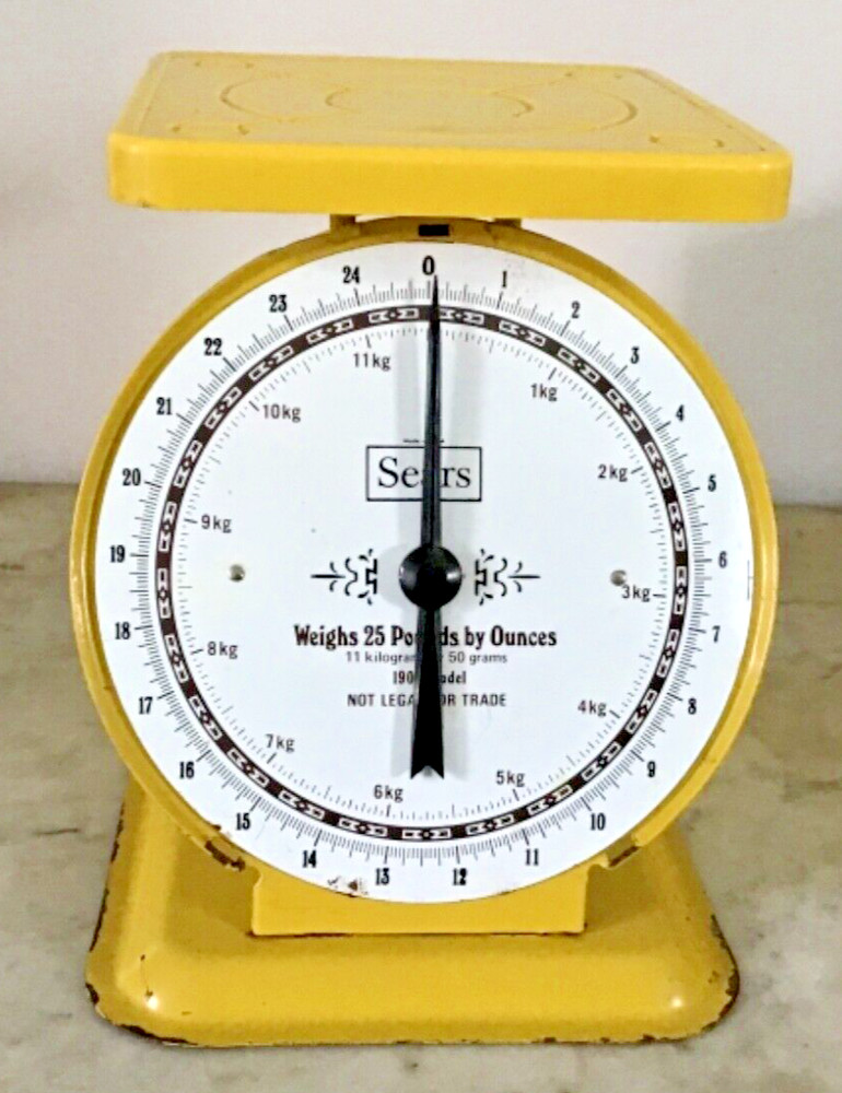 SEARS, KITCHEN SCALE, VINTAGE, WORKS WELL, YELLOW, SLIGHT RUSTING, 25lbs